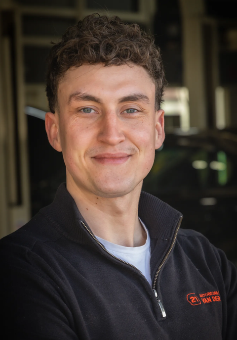 Job van Veen, eigenaar Autobedrijf van der Wal